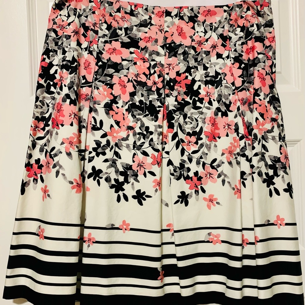 Pleated Skirt - Pink Floral